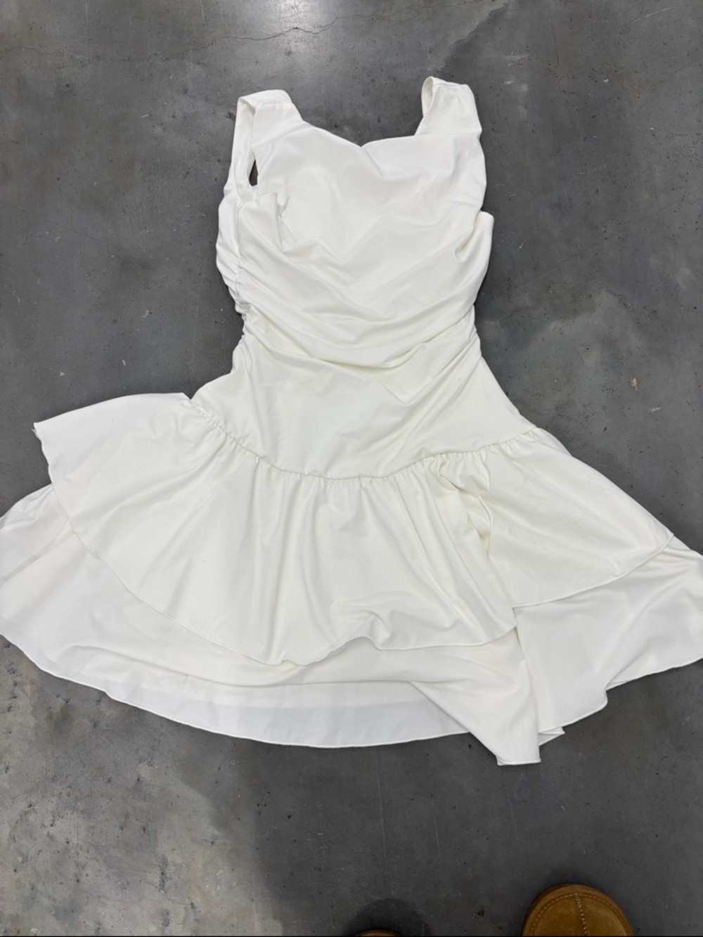 Sleeveless White Tiered Mini Dress with Ruffle Hem - Picture 4 of 4